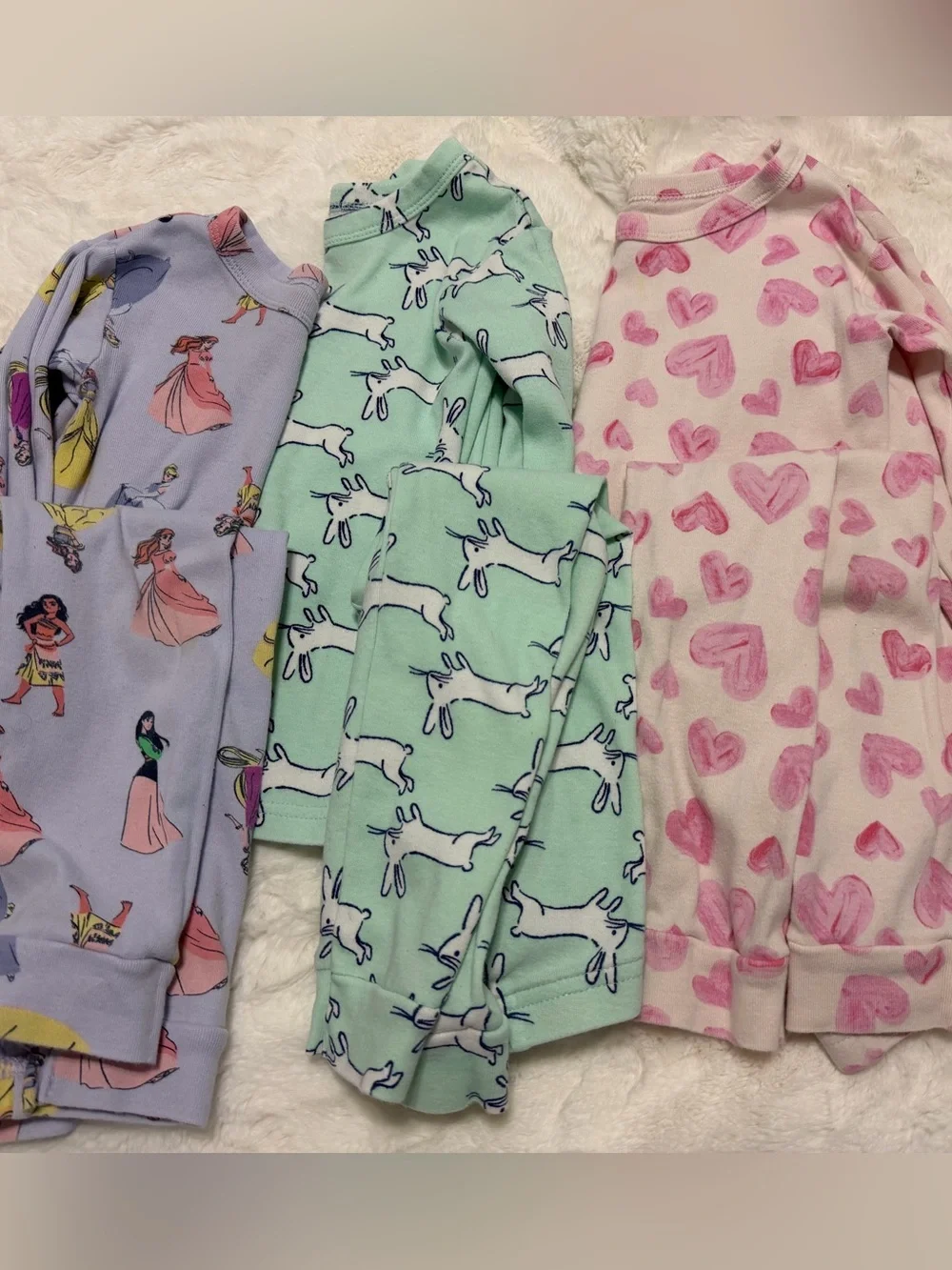 3 set bundle: Gap 3T Girls Pajama Set Long Sleeve Princess, Hearts, Bunny Print